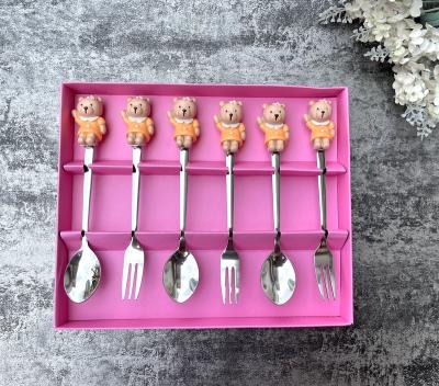 China Viable Poly Resin Handle Mini Spoon and Fork Set Tea Spoon Mini Long Head Resin Bear Spoon Cake Fruit Animal Fork 6 for sale