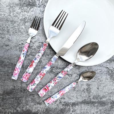 China Plastic Handle 20 Pieces Sustainable Flatware Set With Peony Flower Printing Stainless Steel Mirror Polished Silverware Flatware Set for sale