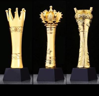 China Custom Crystal Trophy Company Gold Plated Resin Metal Souvenirs Metal Excellent Team Staff Honor Medals Trophy China Excellent for sale