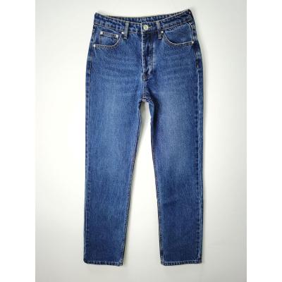 China Sustainable Blue Factory Manufacturing Various Long Straight Legs Women's Jeans for sale