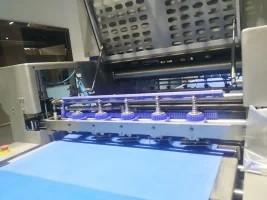 China G850 High Automation Croissant Line voor verschillende groottes met industriële capaciteit Te koop