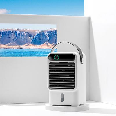 China 2022 New arrival portable air cooler fan mini usb air conditioner water misting cooling fan Te koop