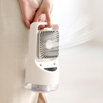 中国 Wholesale rechargeable usb mini desk cooler spray fan portable rotation table water spray fan for room 販売のため