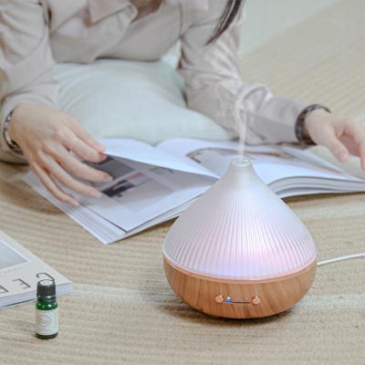 中国 400ml Colorful Night Light Ultrasonic Humidifier Aroma Oil Diffuser Essential Aroma Oil Diffuser 販売のため