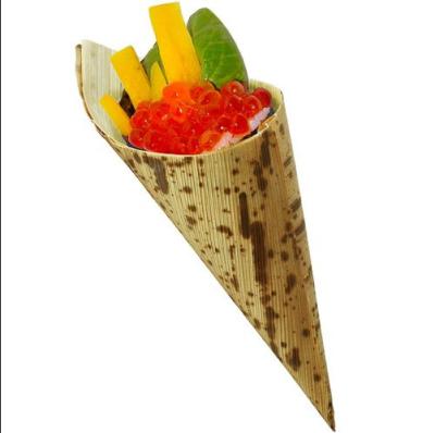 China Disposable Wood Bamboo Leaf Appetizer Cones For Chinese Food Sushi for sale