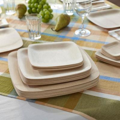 China 10 Inch Eco Friendly Compostable Square Shaped Bamboo Plate For Restaurant for sale