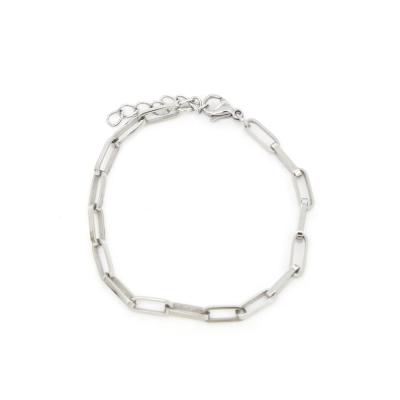 China 2021 CLASSIC Tasty Stainless Steel Paperclip Link Chain Bracelet for Women and Girls for sale