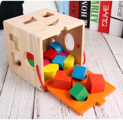 China Wooden 16 Hole Intelligence Box Children Color Cognitive Shape Matching AIDS for sale