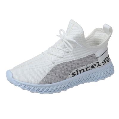 China Fashion Trend Ladies New Fashion Sports Shoes Breathable Shoes To Mesh Air Cushion Sneakers Bind To Fit for sale