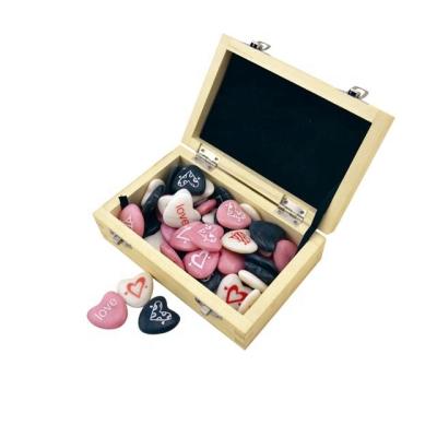 China Europe Heart Stone Gifts Custom Engraving Designs In Wooden Display Box for sale