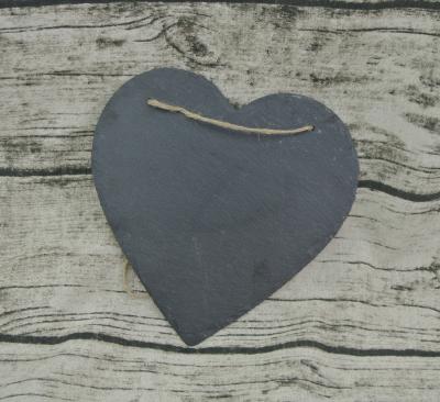 China Europe Heart Shape Natural Simple Slate Hanging Slab for sale