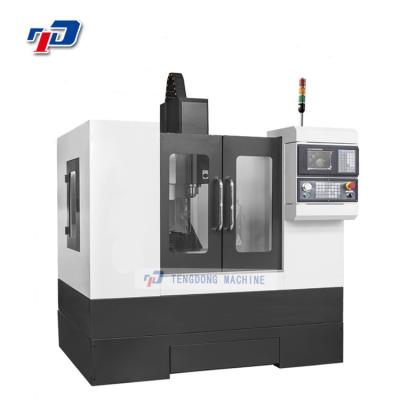 Cina Vertical VMC850 CNC Machining Center 2500*2300*2500mm 1 Year Warranty in vendita