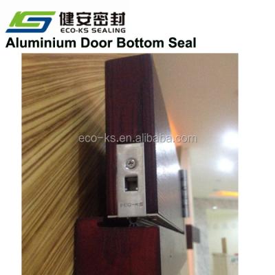 China Automatic Wooden Door Anti-insect Soundproof /Aluminum Drop Down Bottom Door Seal for sale