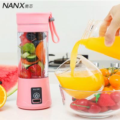 China Protable fruit juicer new product portable blender usb rechargeable mini juicer portable juicer for sale