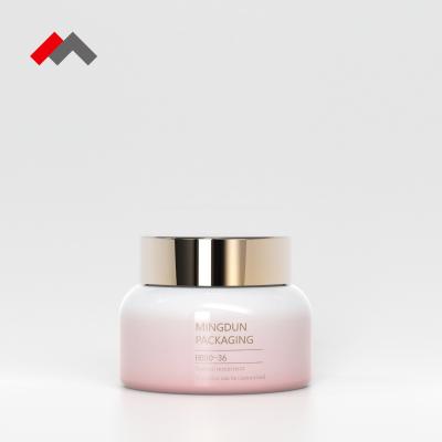 China 50ml PETG gradient eco-friendly luxury plastic cream jar pink cosmetic packaging skin care container face cream jar for sale