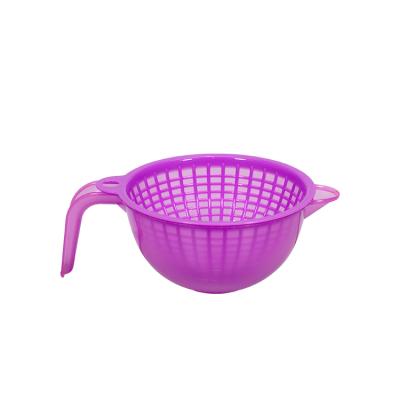 China Viable Factory Directly Sell Small Plastic Household Kitchen Fruit Vegetable Drain Basket Colander Double With Handle for sale