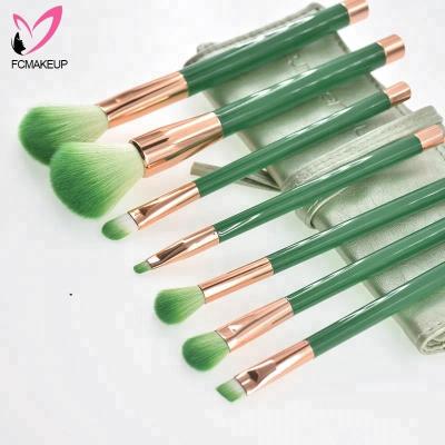 China Angular Blush New Fresh Green Blush 7pcs Make Up Brush Plastic Cutting Mixing Kit For Girls Party for sale