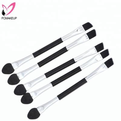 China Eyeshadow Makeup Double Ends Angled Eye Liner Brush with Oval Eyeshadow Sponge Applicator for sale