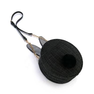 China Fashion wholesale handmade woven straw rattan beach sling bag rattan shoulder cross - body bag for sale