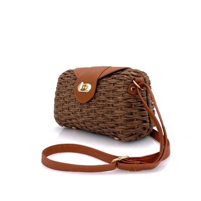 China Fashion Summer Beach Straw Shoulder Bag Women Handmade Bali Paper Straw Crochet Cross - Body Sling Bag for sale