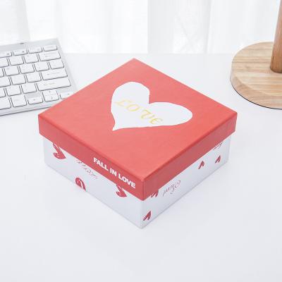 China paper & Cardboard Paper Box With Lid , Cosmetic Set Box In Different Colors Gift Box With Matte Lamination for sale