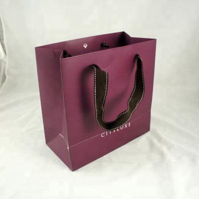 China Good Quality Recyclable Wholesale Custom Printing Luxury Gift Paper Bag for sale