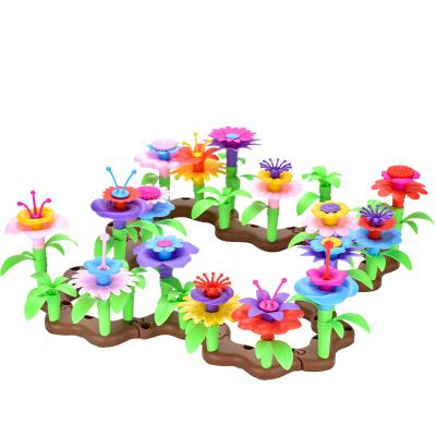 China Amazon Hot Sale Eco-friendly Christmas Gifts For Children 3D Artificial Flower Toy Building Blocks Kids DIY Toys 104pcs for sale