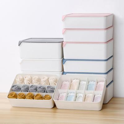 China Multifunctional Plastic Desktop Storage Box Stocked Storage Box Underwear Sock With Lid for sale