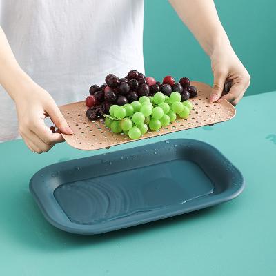 China Disposable Kitchen Accessories Double Layer Plastic Dried Fruit Tray for sale