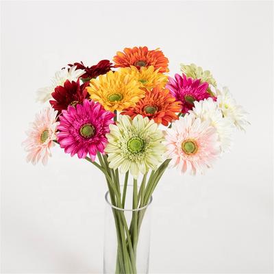 China Indor Wholesale Bulk Real Touch Artificial Daisy Gerbera Decorative Flowers For Wedding Decoration for sale