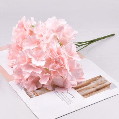 China High Quality Wedding Celebration Hydrangea 5 Head Artificial Silk Flower For Wedding for sale