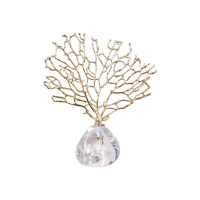 China Modern Luxury Art Piece Creative Accessories Coral Living Interior Decorations Metal Opens Home Decor for sale