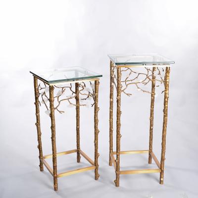 China LUXURY LIVING ROOM FURNITURE MODERN BRASS PEDESTAL SIDE TABLE WITH GLASS TOP for sale