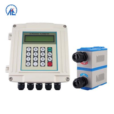 China 4-20mA RS485 Wall Mounted Type Clamp On Water Liquid Ultrasonic Flow Meter RC-2000B for sale