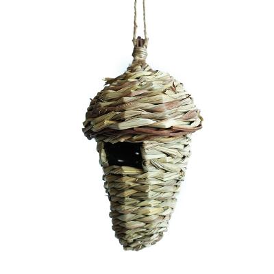 China S-small Straw Birdcage Nest Creative Handmade Corn Shaped Bird Nest Outdoor Garden Decoration Bird House for sale