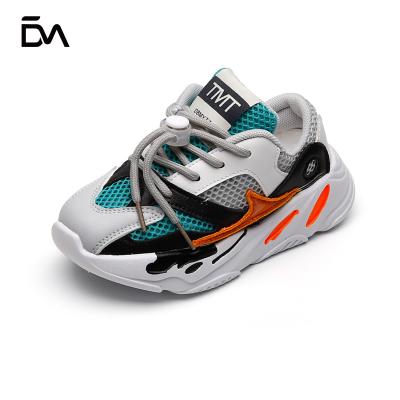 China Flat 2021 New Design Yeezy 700 Sneaker Shoes For Kids Children Sports Shoes for sale