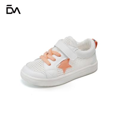 China 2021 New Flat Design In Running Comfortable Baby Toddler Walking Shoes For Kids for sale