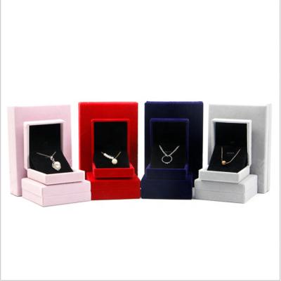 China Recyclable A Variety Of Sizes Jewelry Paper Box Packaging Ring Earring Necklace for sale