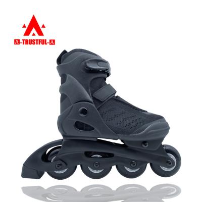 China Fashion\Comfortable Hot Selling Integrated Skates Durable OEM Amazon 64mm PU Wheel Skates Adjustable Roller Skates for sale