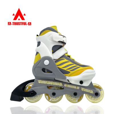 China Fashion Beginner Skate Quad Roller Skates High Quality Adjustable Integrated Roller Skate Yellow With ABEC-5 Carbon Steel For Teenagers for sale