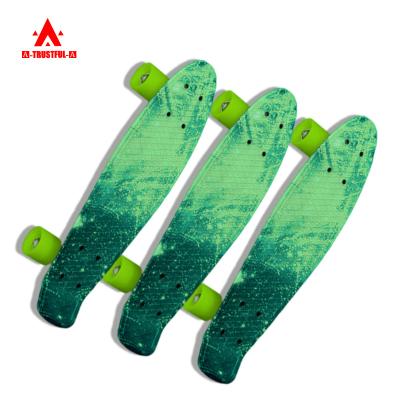 China Youth Skateboard Custom Deck Skate Soker Graphic Roller For Kids Fish Skateboard For Adult Children for sale