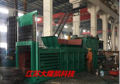 China Manual Strapping Conveyor Feeding Material Horizontal Paper Baler machine for sale