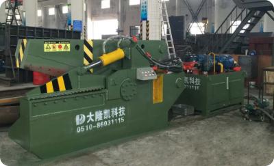 China Hydraulic Alligator Shear With customized Force , Blade Length 600 mm for sale