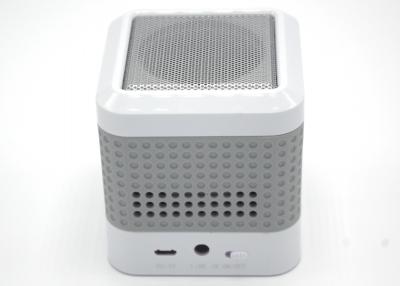 China Orador de Bluetooth da música mini, oradores portáteis do rádio de Bluetooth à venda