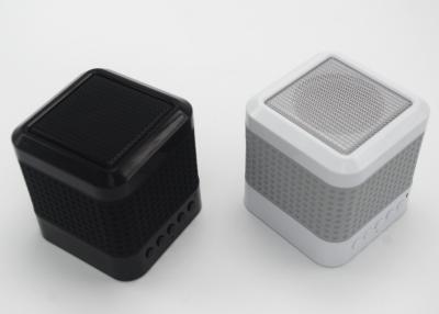 Chine Indication basse superbe de haute fidélité de batterie d'iPhone de haut-parleur de Bluetooth de cube à vendre