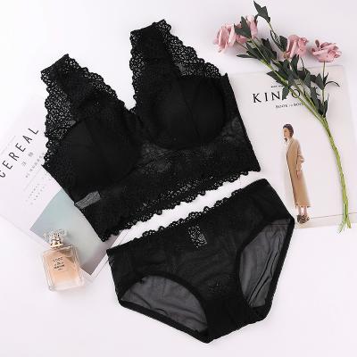 China QUICK DRY seamless soft lace underwear bra set beautiful chest back wrapped bra and panties lace up suit ladies new style girl's bra set for sale