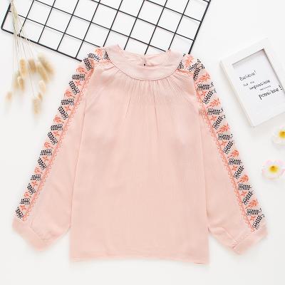 China Fashionable \Comfortable Girl\Durable Clothes Autumn Sweet Girl Spring Blouse 100% Rayon Long Sleeves With Beautifully Embroidered Back With Retro Buttons for sale