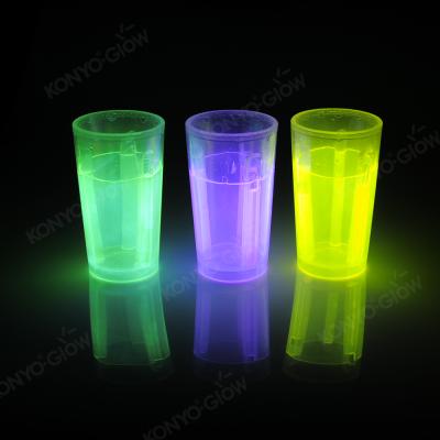 China NEW ! Hot Sale 350ml 35ml New Water Glow Inductive Mug For Party Drink for sale