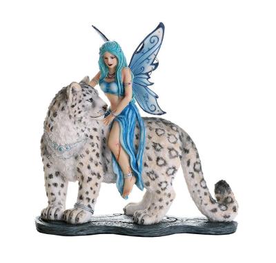 China Europe Polyresin Leopard Statue Fairy It Has With Snow Leopard Collectible Decorative Statue for sale