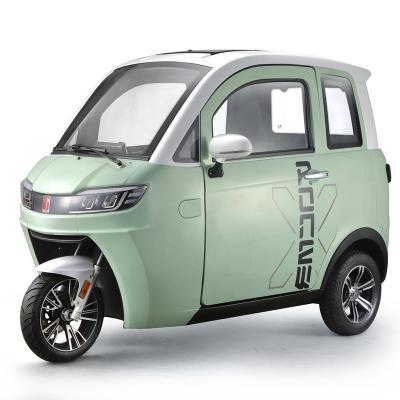 China Passenger Electric EEC 1.5kw 30km/h Electric Scooter Three Wheels For Elderly Cabin Electric Scooter Enclosed Mobility Scooter for sale